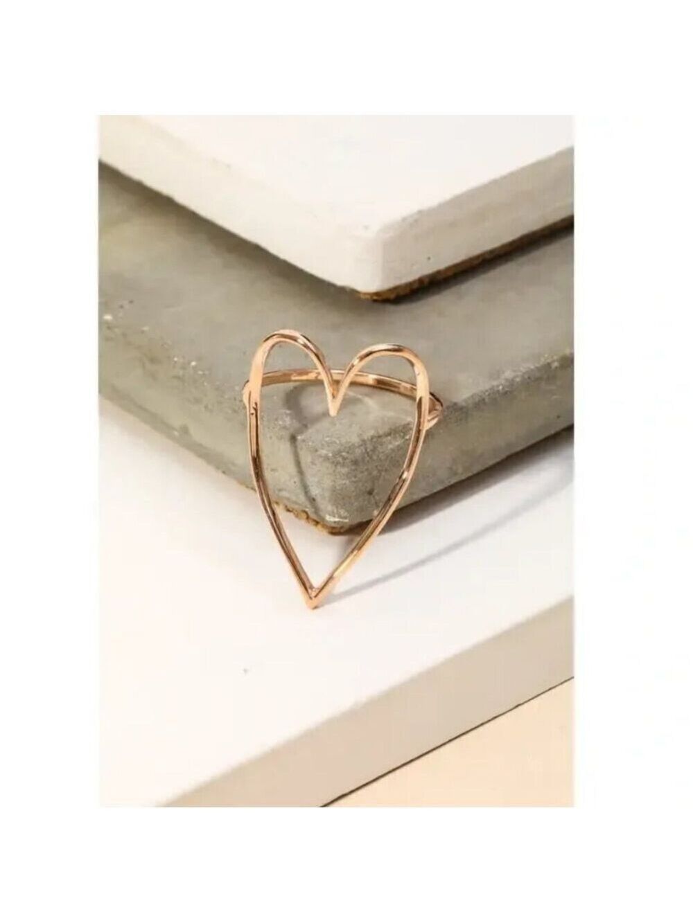 ($7) Cut Out Heart Ring